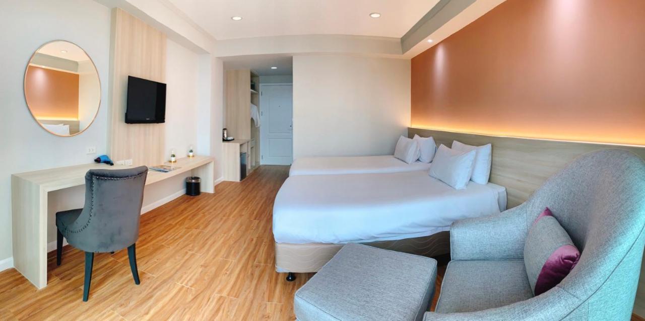 Miloft Sathorn Hotel - Sha Plus Certified Bangkok Exteriér fotografie Deluxe Room